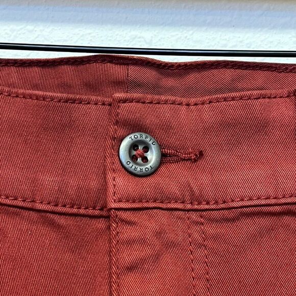 New Torrid Burnt Orange Crop Pants - See Measurements - Picture 3 of 5